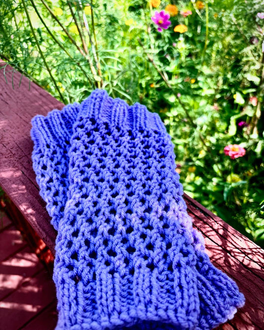 Lacy Lilac Arm Warmers