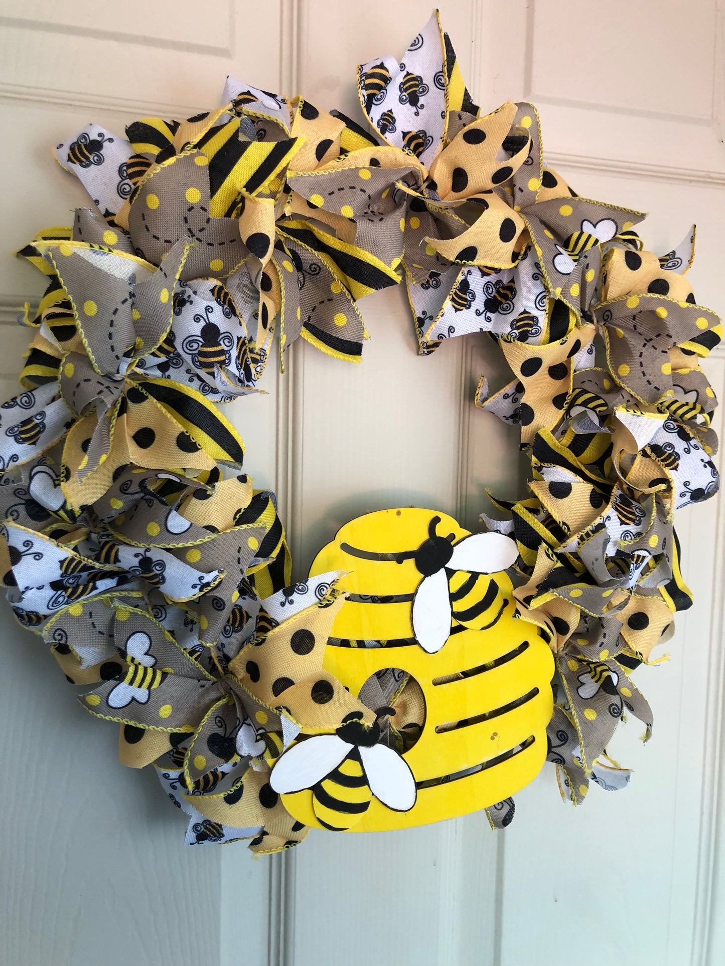 Bumble Wreath